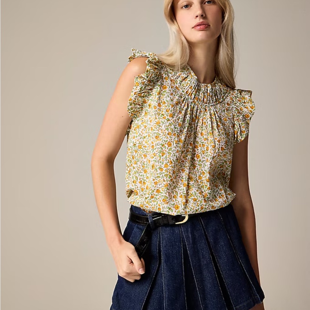 Floral Ruffle Sleeve Top